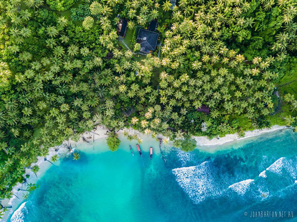 Win a free 11-day Mentawai surf trip staying at Pitstop Hill Mentawai
